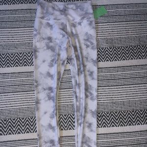 NWT Forever 21 Small Tie Dye Athletic Leggings